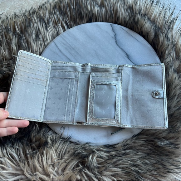 Fossil Maddox Multifunctional Trifold Wallet - Picture 9 of 16